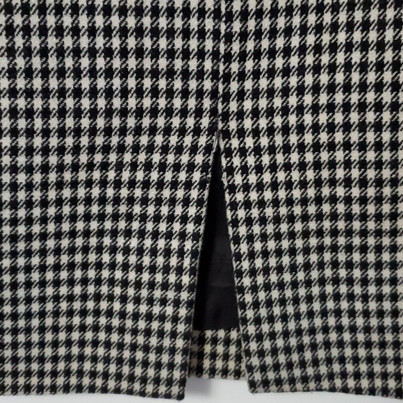 Wool Patterned Skirt - Picture 3 of 3
